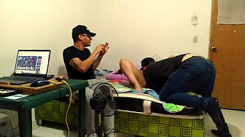 Por mas serio que se muestren tus amigos siempre van a desear a tu esposa no confìes