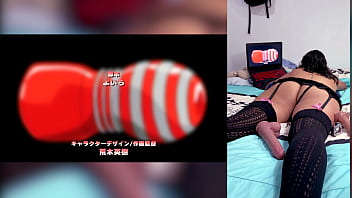 Reaccionando a rico hentai con mucha leche en la garganta mientras mi hermanastro juega con mi culo vestida en sexy lenceria