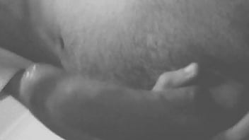 A procura de um bundão gostoso pra molhar essa piroca