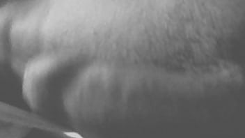 A procura de um bundão gostoso pra molhar essa piroca