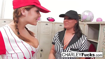 Busty babes love to lick pussy