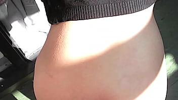 Outdoor milf pissing