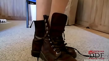 Pellenia wants to play