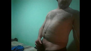 Minina sale su party hard en la terraza