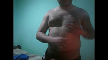 Minina sale su party hard en la terraza