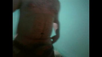 Minina sale su party hard en la terraza