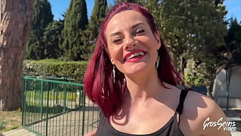 Sally et jade deux bombes veulent de la bite