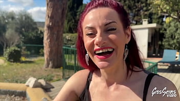 Sally et jade deux bombes veulent de la bite