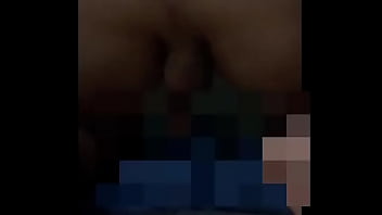 En Un Trío Me Llenan De Leche 2 Cabrones thumbnail