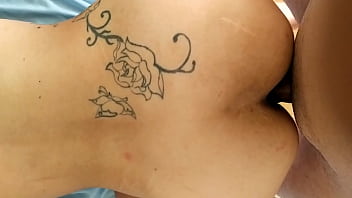 Pov sexo con la muñequita a cuatro buena follada