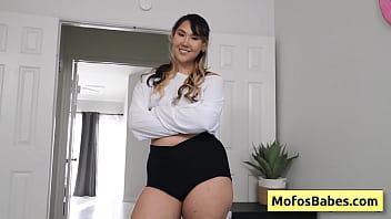 Slutty Oriental Teenager Shake Her Big Butt And Reveal Her Natural Tits In The Car thumbnail