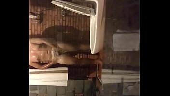 Take Shower át Night thumbnail