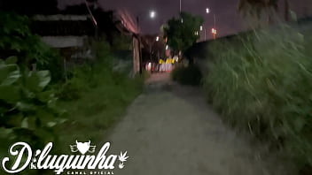 Fudendo com a loirinha na casa abandonada em messejana
