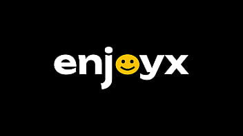 Slut vera jarw orgasmsing with two relentless studs