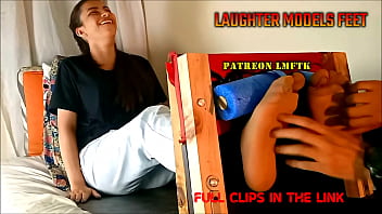 Foot tickling sexy girls