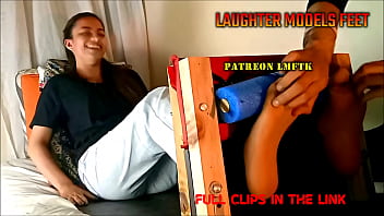 Foot tickling sexy girls