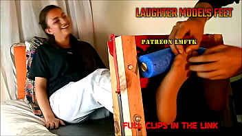 Foot tickling sexy girls