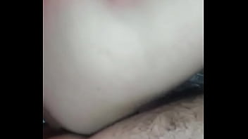 Dandole bien rico por el culo y le encanta se hizo adicta al sexo anal vista previa video completo en red