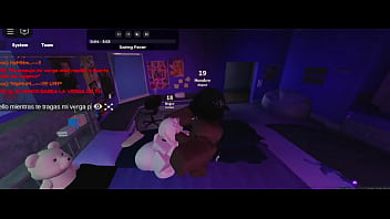 Esta puta tiene un culo demasiado gordo para aguantar mi vergota negra