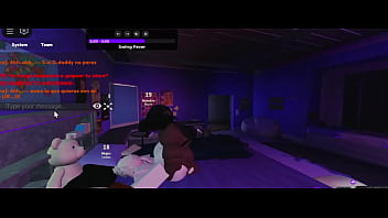 Esta puta tiene un culo demasiado gordo para aguantar mi vergota negra