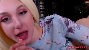 Skylar voxs real bj confessions end up with a messy cum