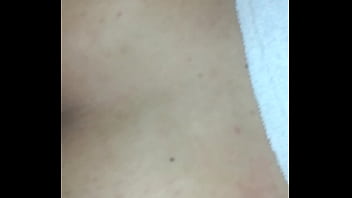 Magrinho safado arregaça o cu sem perdão