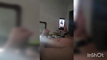 A mulher do vizinho tá me provocando no whatsapp