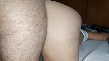 El jefe se folla a la criada traviesa gratis