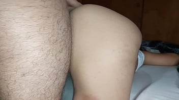 El jefe se folla a la criada traviesa gratis