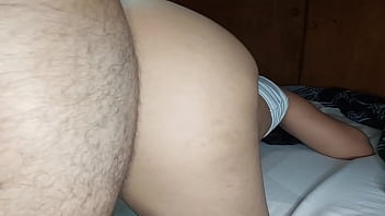 El jefe se folla a la criada traviesa gratis