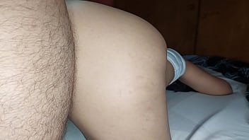 El jefe se folla a la criada traviesa gratis