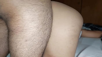 El jefe se folla a la criada traviesa gratis