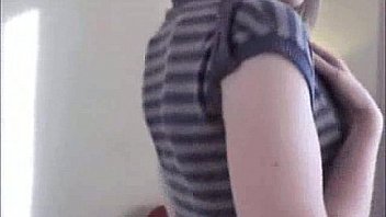 Tranny Shemale Striptease thumbnail