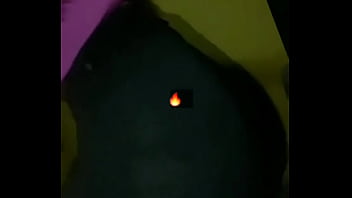 Novinha dança de vestido curto