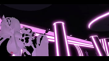 Dejando expuestas mi coño y tetas