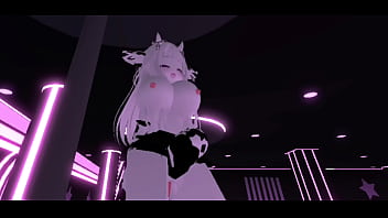 Dejando expuestas mi coño y tetas