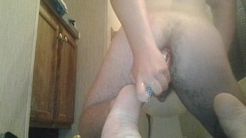 Guy Shoves Lemon And Bottle In His Loose Sloppy Ass thumbnail