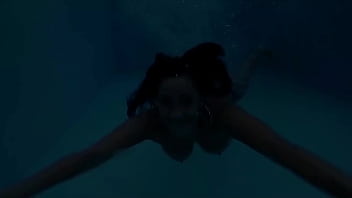 Oriental stripper maxine x got dicked & facialized in the vip room