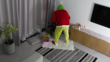 On christmas night i got fucked hard by the grinch