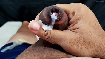 Gozei muito pensando na safada da minha ex se masturbando