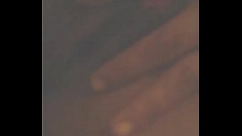 Mujer cachonda tocandose