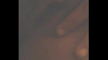 Mujer cachonda tocandose