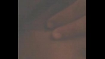 Mujer cachonda tocandose