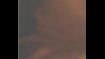 Mujer cachonda tocandose