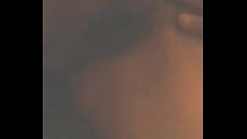 Mujer cachonda tocandose