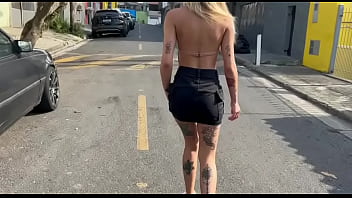 Fudendo o cu da novinha da favela