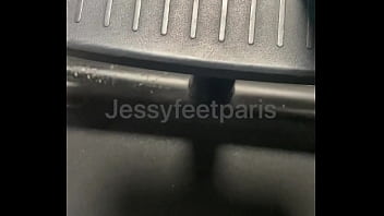 Viens Renifler Mes Soles thumbnail