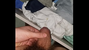 Straight Boy Pissing thumbnail