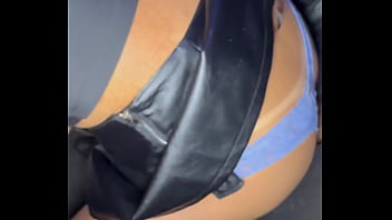 Parte 1 muita putaria na casa de belinha deu no pêlo levou gozada na boca e na buceta e fez o corno limpar a porra com a língua