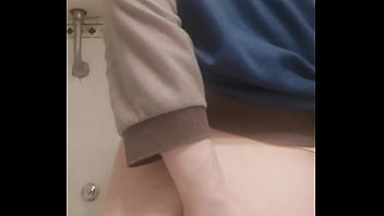 Chubby Boy Insert A Little Dildo And The Rose Is Already Coming Out thumbnail